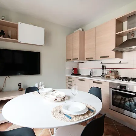 Apartment Colibri - By My In