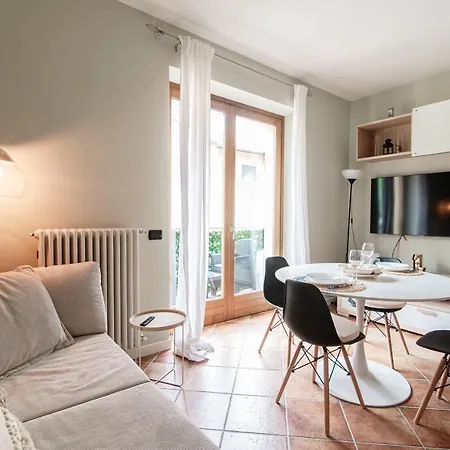 Colibri - By My In Apartament Lenno